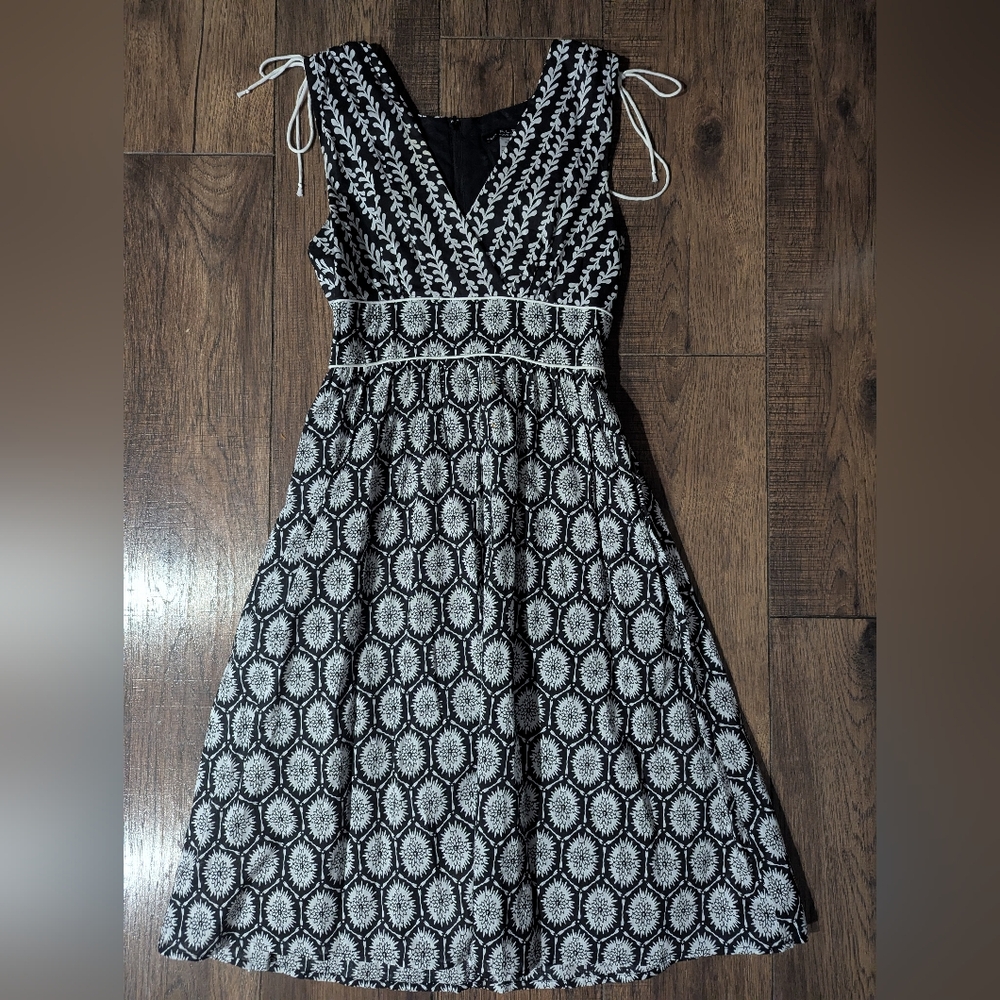 FLP Faith Love Passion Womens Black & White Floral Paisley Beach Sundress Size 5